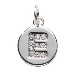 Bokstavshänge cirkel strass E – Ø12 mm, mässing pläterat med 925 sterling silver