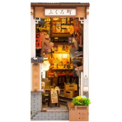 Rolife DIY Bookend Sakura Wine Alley miniatyr diorama – TGB011, 111×195×221 mm
