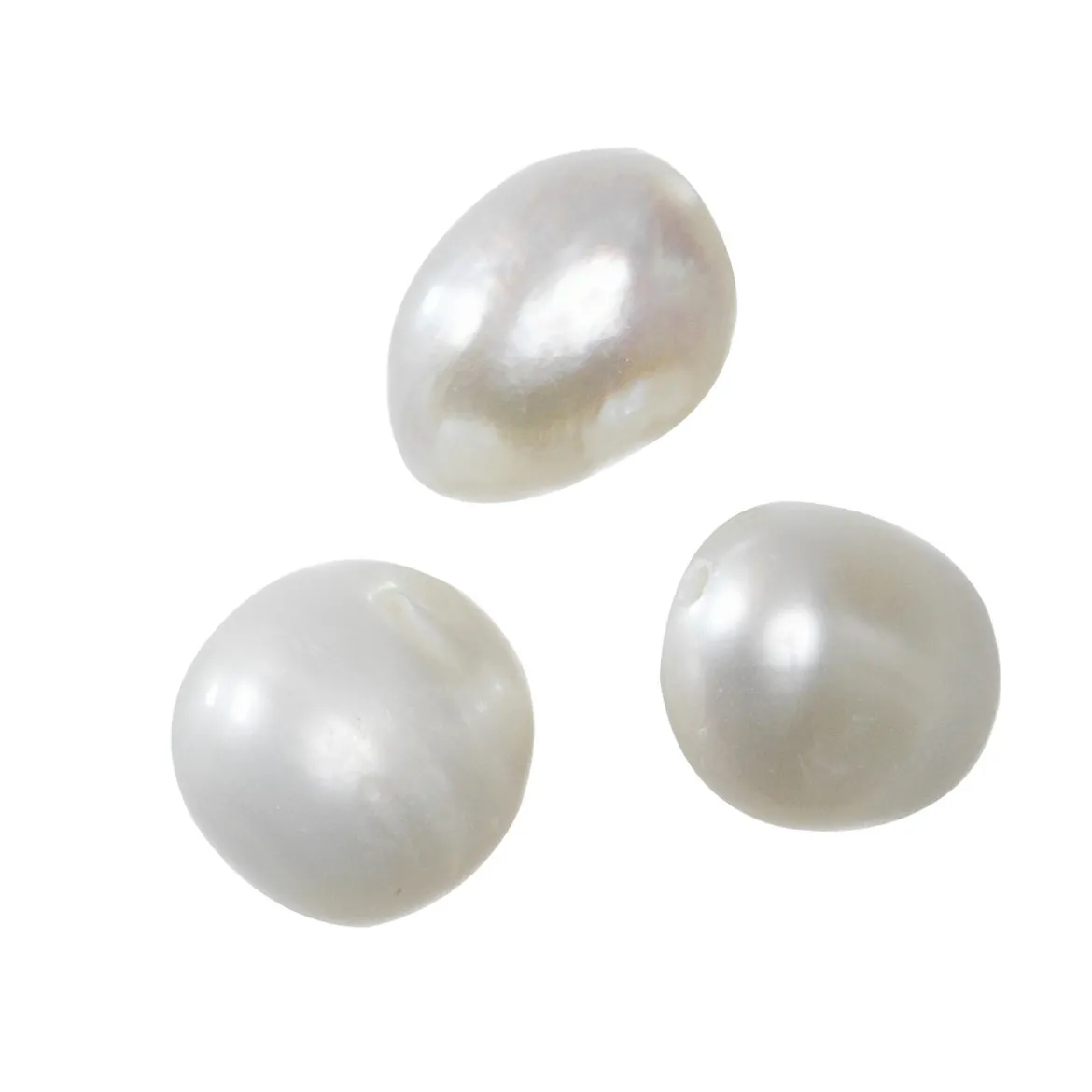 Sötvattenspärlor odlade 10 st. 8–10 mm stora, 0,7 mm håldiameter