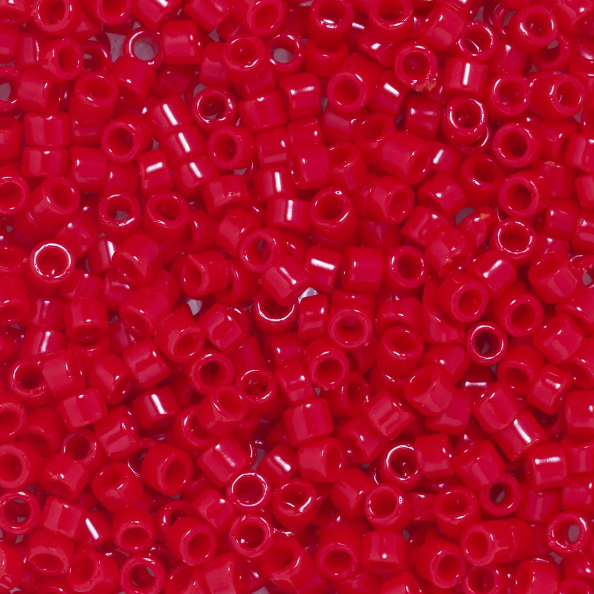 TOHO-pärlor 11/0 – ljusröd blank, 45A Opaque cherry seed