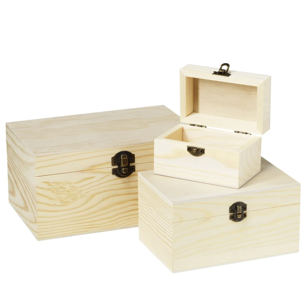 Tre träskrin i tre olika storlekar – det stora skrinet är 20×12,9×10 cm